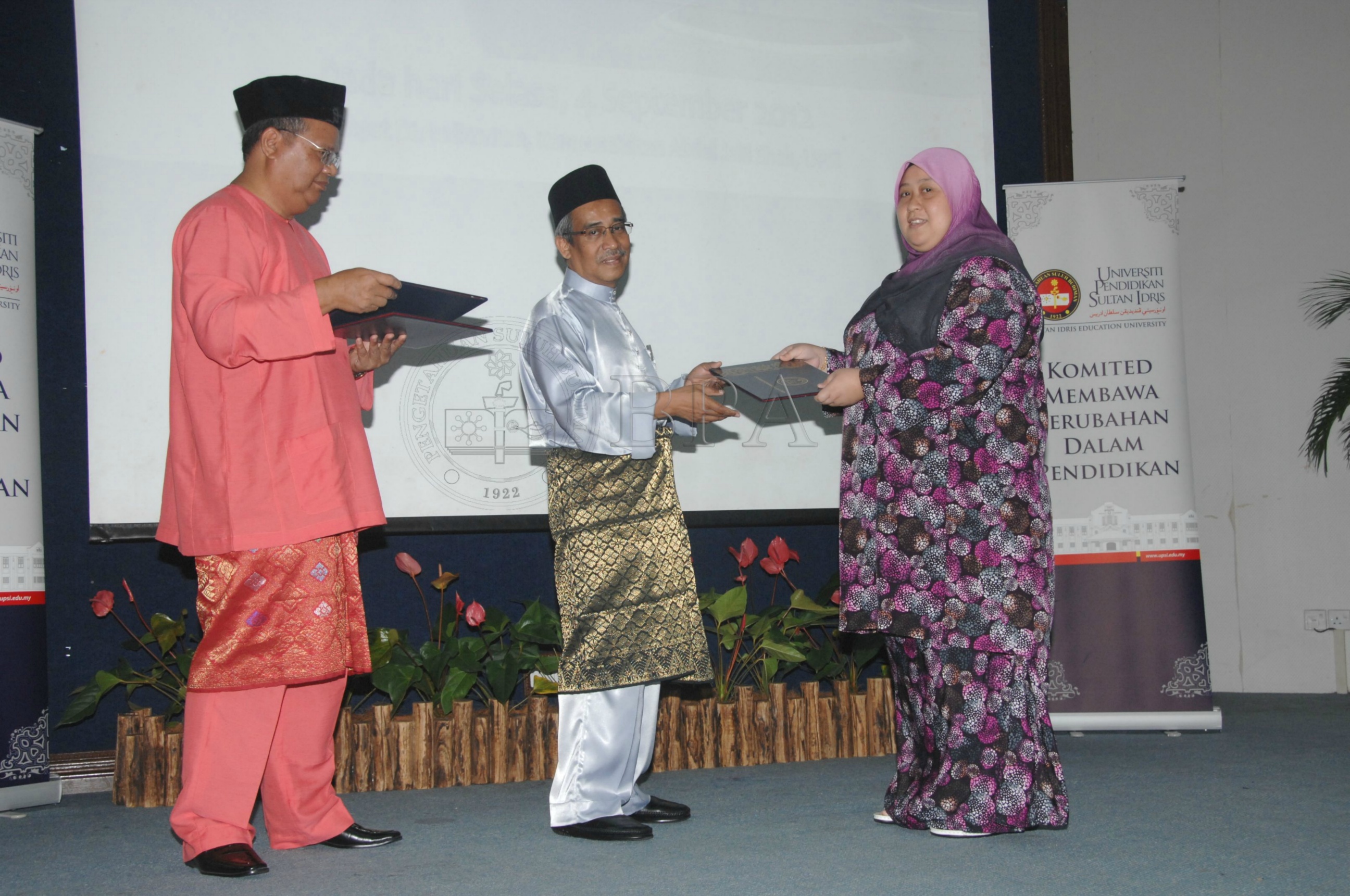 BPA 12 110 APC FBA 0208